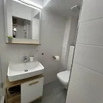 Hofquartier דירה שוורין